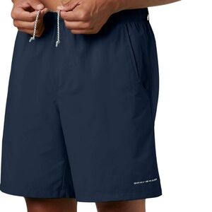 Columbia men black cast water shorts size large